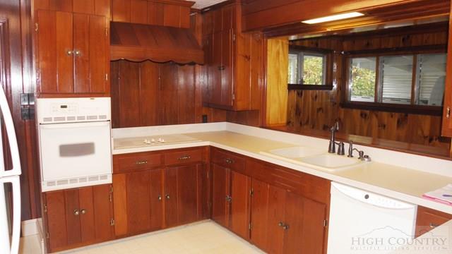 105 Don Adams Road Lansing, NC 28643 - Photo 3 of 25 Gallery Image 3
