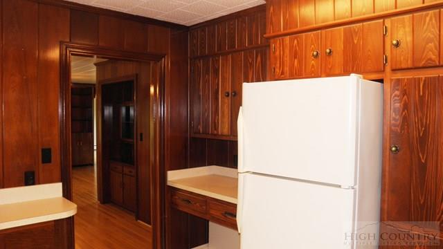 105 Don Adams Road Lansing, NC 28643 - Photo 5 of 25 Gallery Image 5