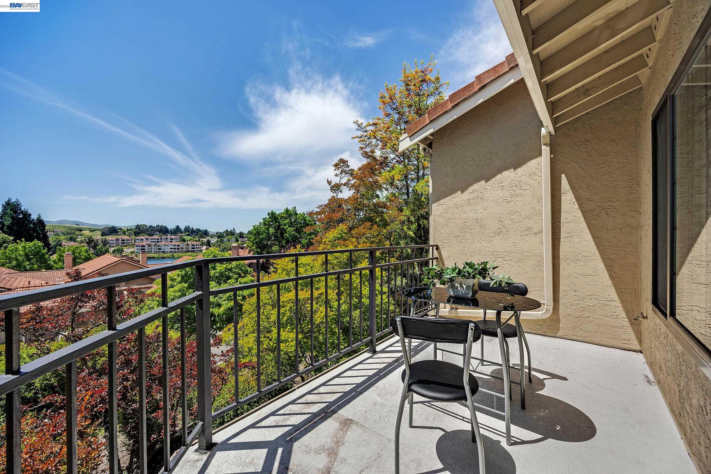 5012 Lakeview Drive, Unit 200 San Ramon, CA 94582 - Photo 30 of 47 a view of a balcony with chairs