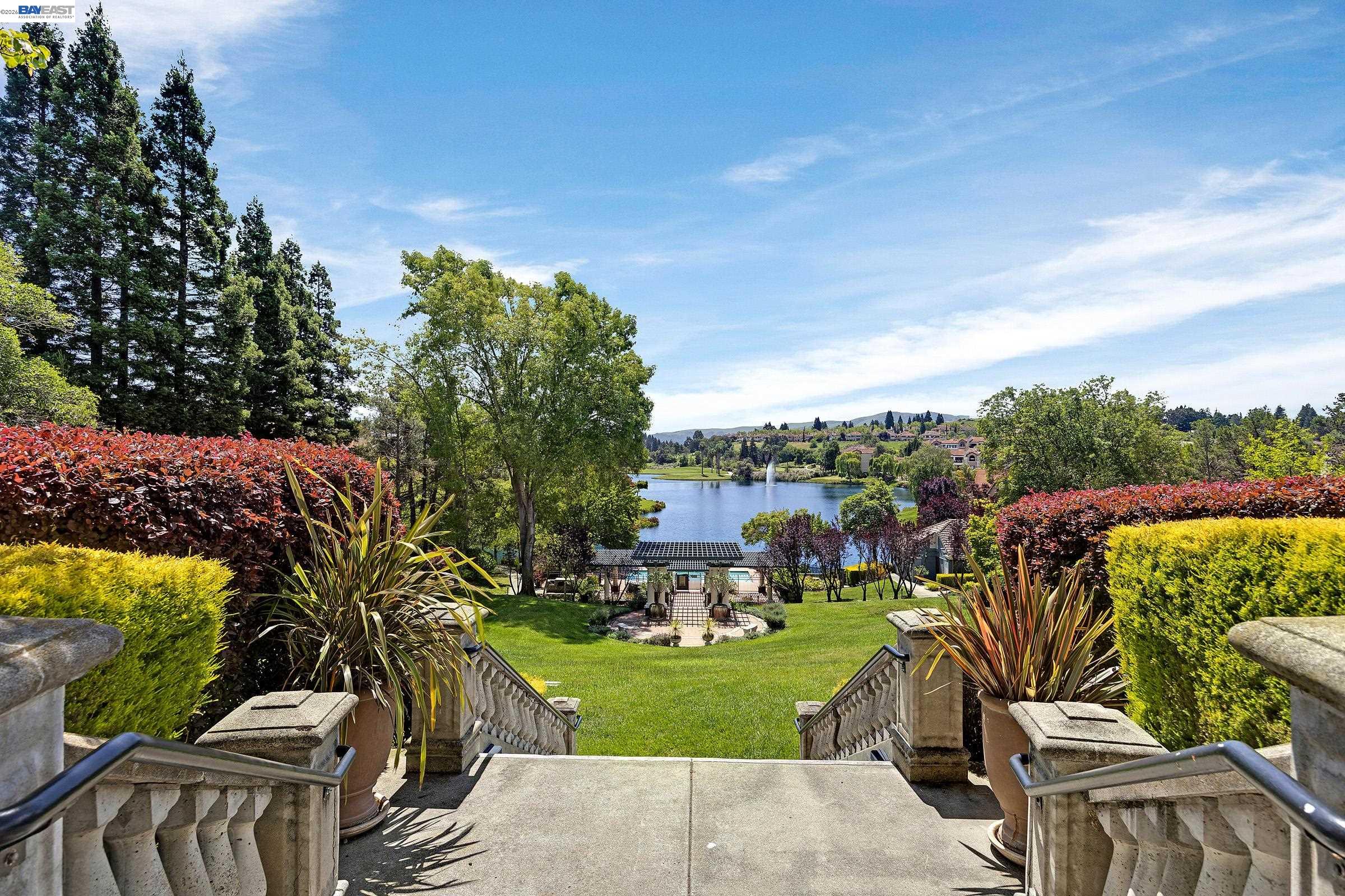 5012 Lakeview Drive, Unit 200 San Ramon, CA 94582 - Photo 47 of 47 a view of a city
