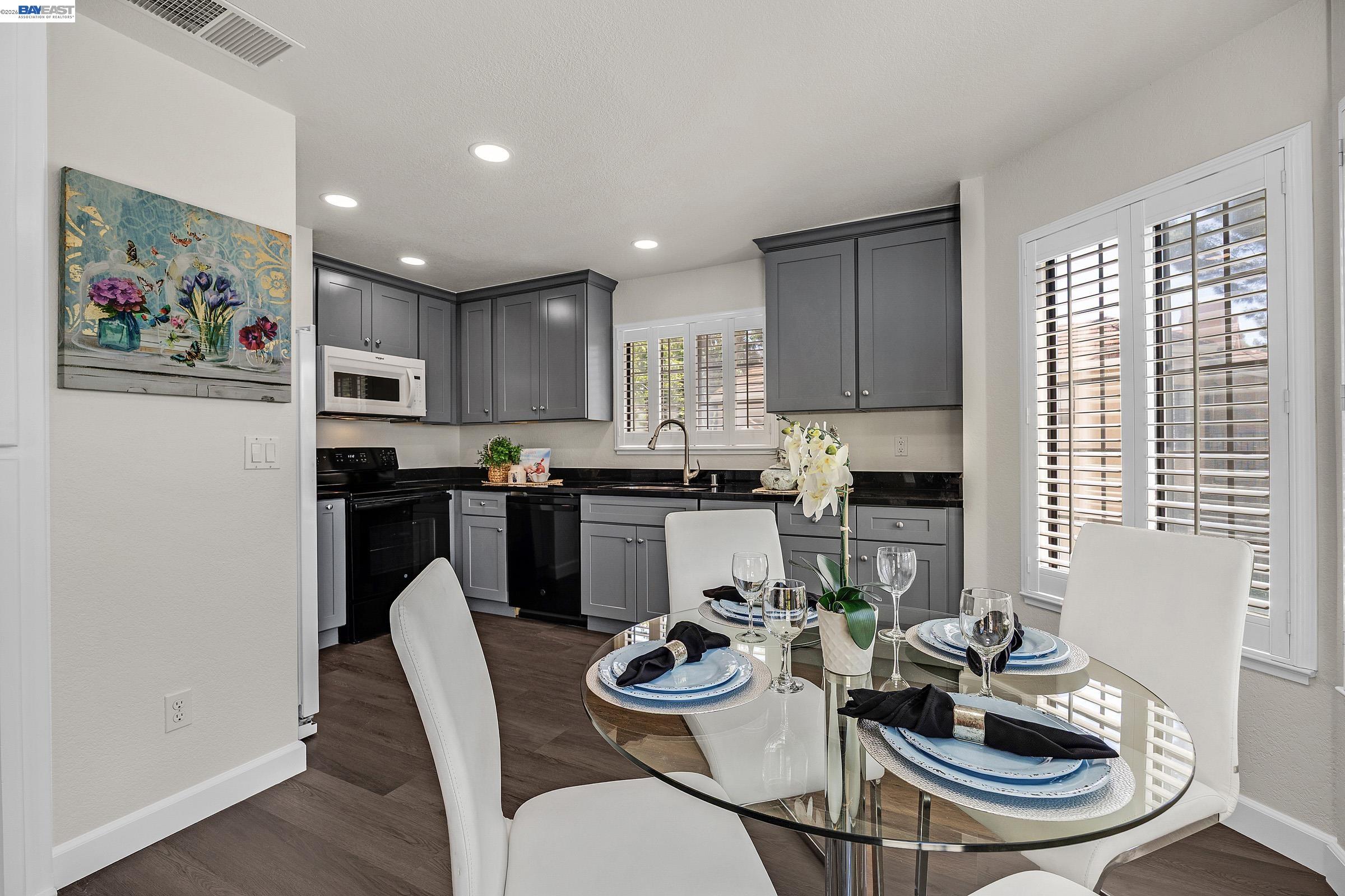 5012 Lakeview Drive, Unit 200 San Ramon, CA 94582 - Photo 10 of 47