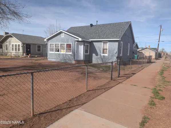 $129,900 | 700 West Maple Street, Winslow, AZ 86047