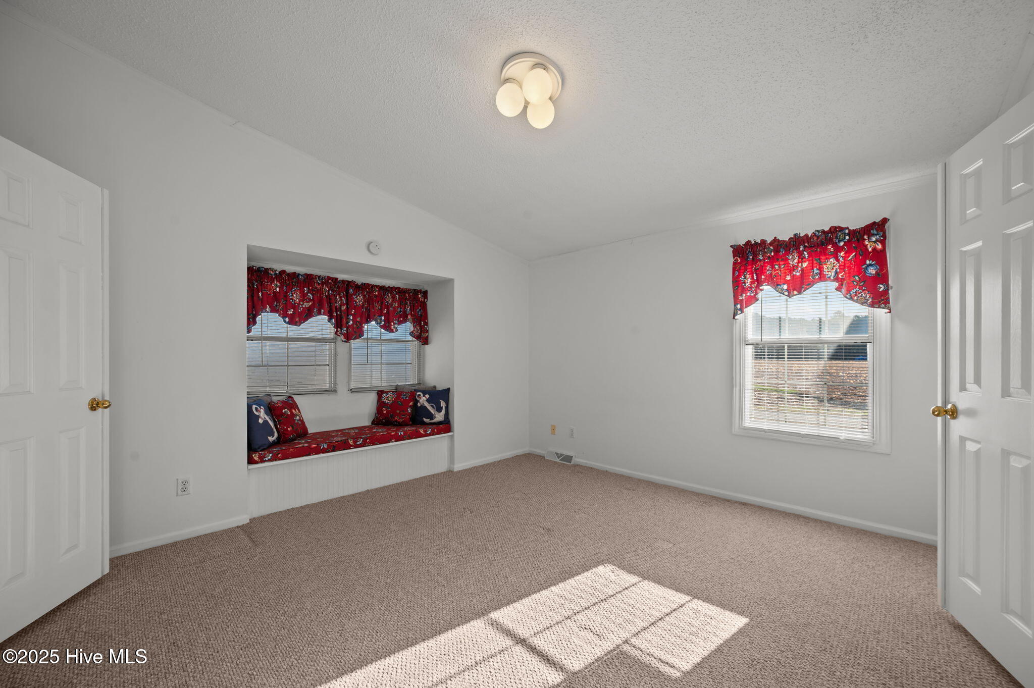 42 Low Tide Road Bath, NC 27808 - Photo 18 of 33 32-web-or-mls-LHV_6476