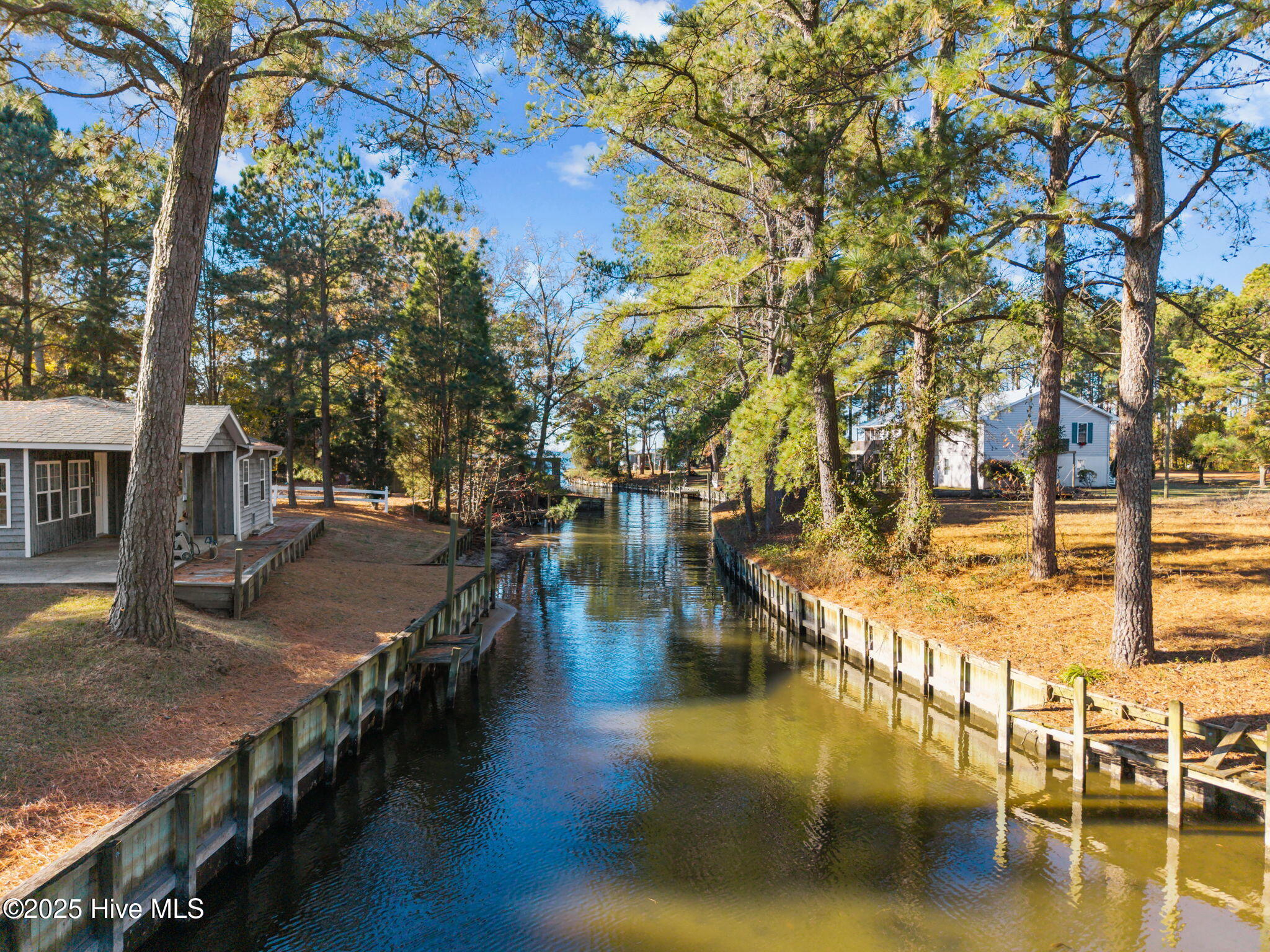 42 Low Tide Road Bath, NC 27808 - Photo 7 of 33 11-web-or-mls-DJI_20251211094913_0007_D-