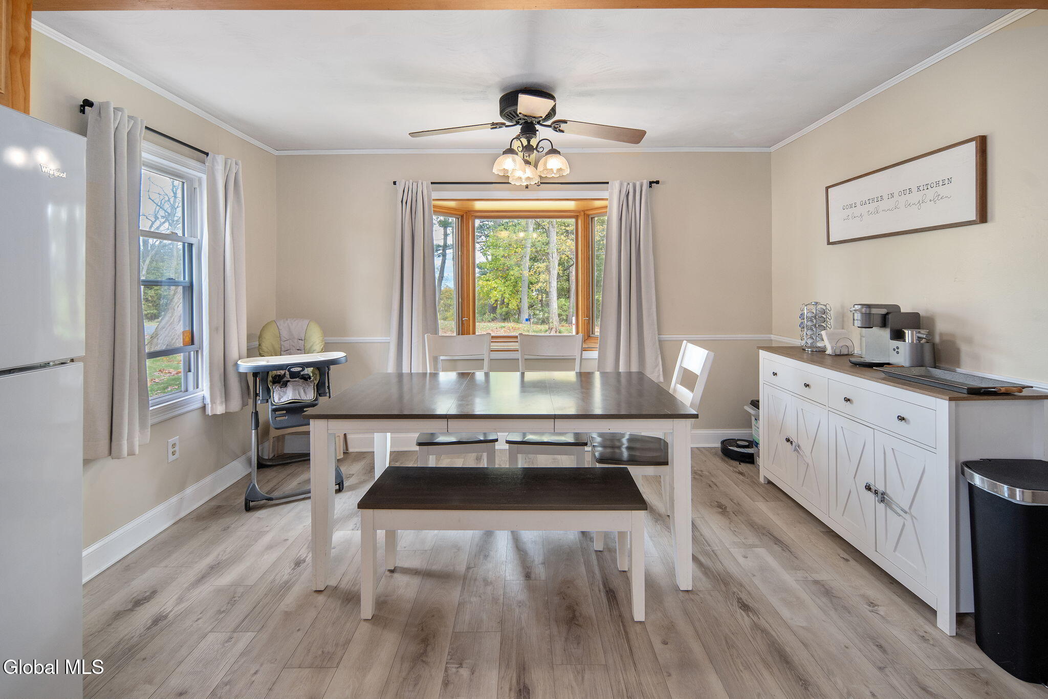 24 Valleyview Avenue Rotterdam, NY 12306 - Photo 13 of 58 11-24ValleyviewAve_11