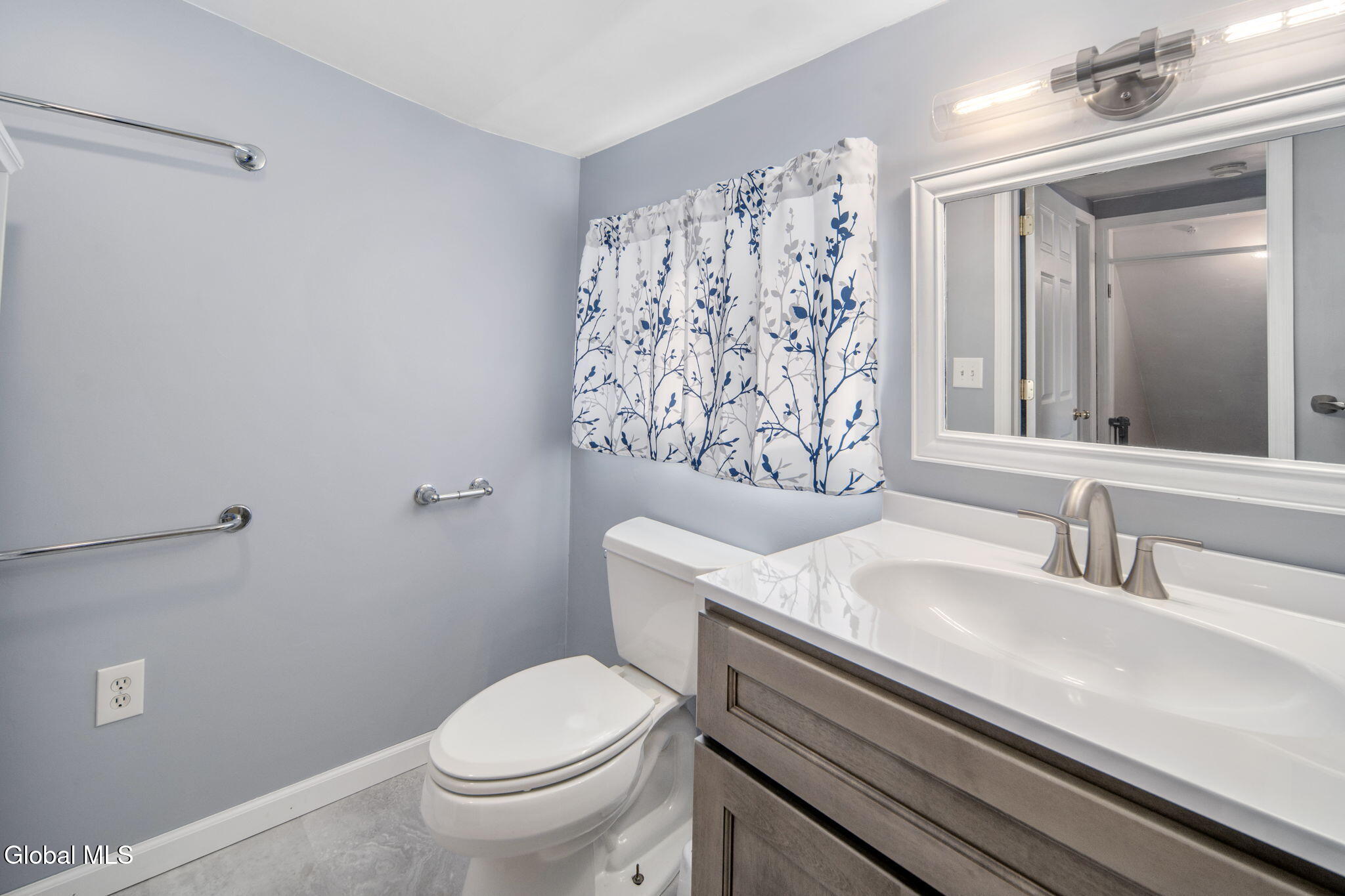 24 Valleyview Avenue Rotterdam, NY 12306 - Photo 38 of 58 36-24ValleyviewAve_36