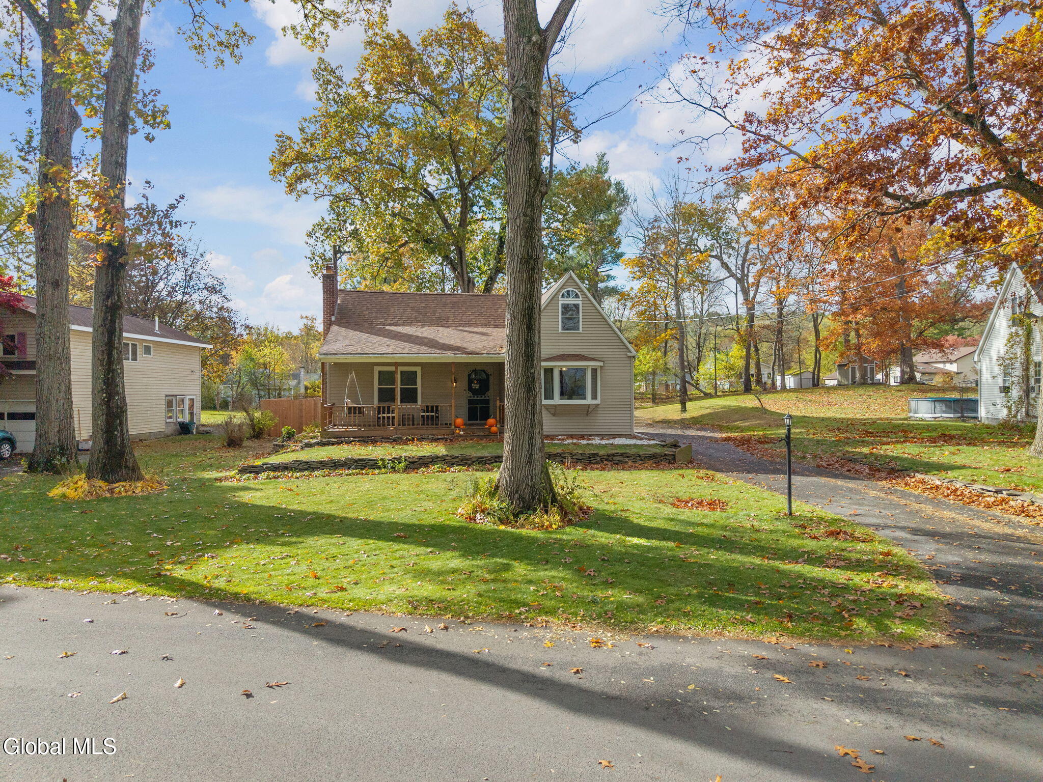 24 Valleyview Avenue Rotterdam, NY 12306 - Photo 57 of 58 55-24ValleyviewAve_55