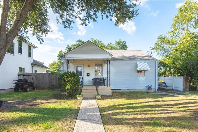 $1,900 | 2709 Manley Avenue, Metairie, LA 70001