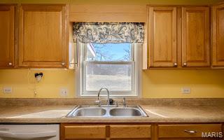 12112 Highway 17 Roby, MO 65557 - Photo 13 of 47