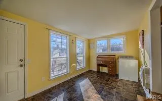 $365,000 | 12112 Highway 17, Roby, MO 65557