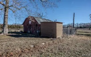 $365,000 | 12112 Highway 17, Roby, MO 65557