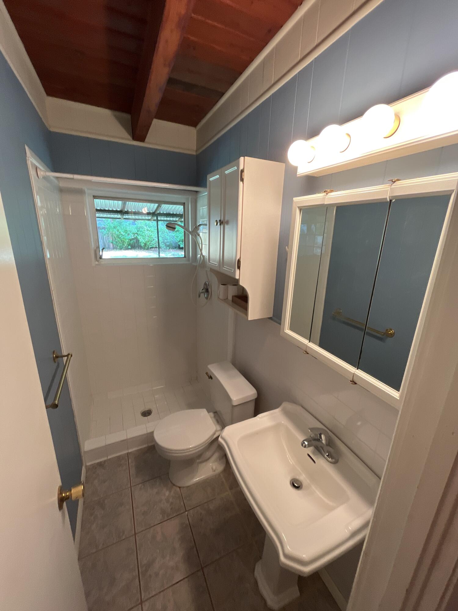 44 Meigs Drive Shalimar, FL 32579 - Photo 10 of 14 a bathroom with a sink toilet and shower