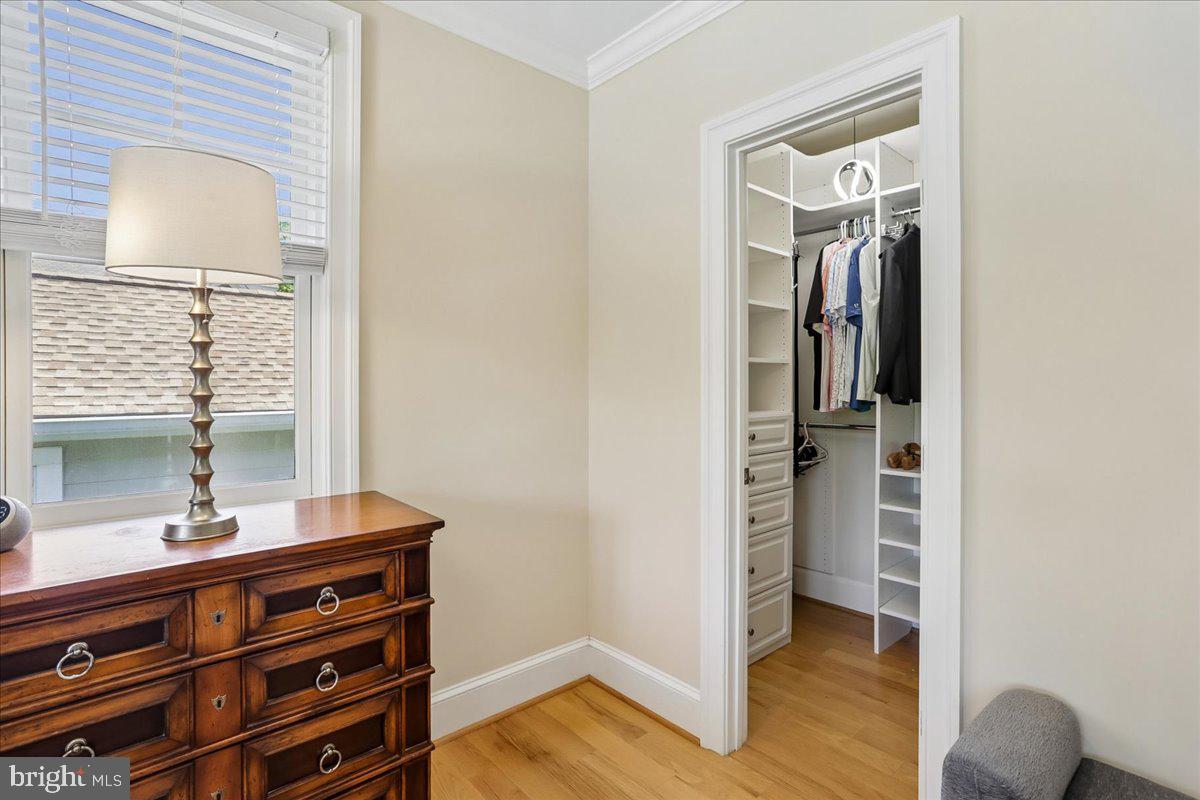 7800 Radnor Road Bethesda, MD 20817 - Photo 40 of 82 Primary Bedroom closet