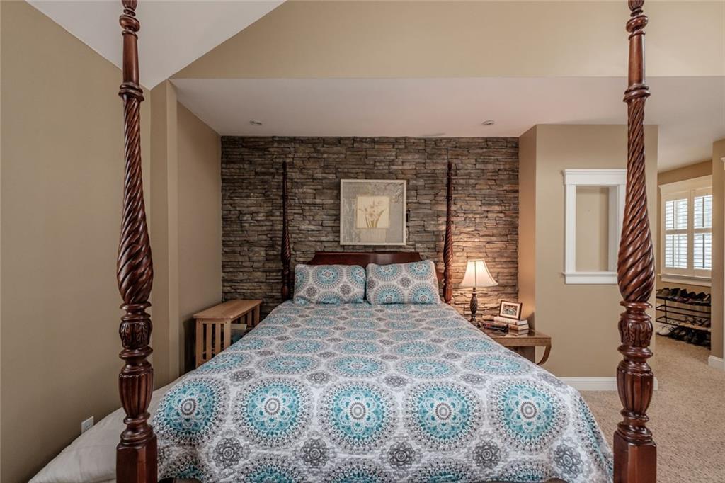 211 Middle Road Falmouth, ME 04105 - Photo 21 of 35 Photo