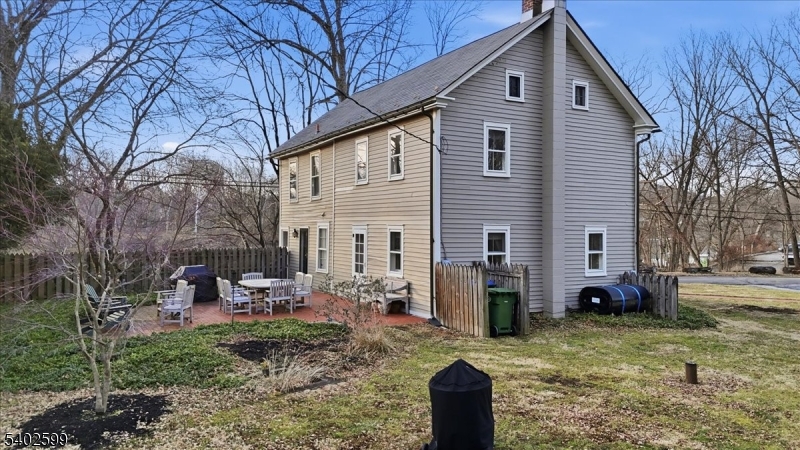 17 Old River Road Milford, NJ 08848 - Photo 30 of 46 a front view of house with a garden