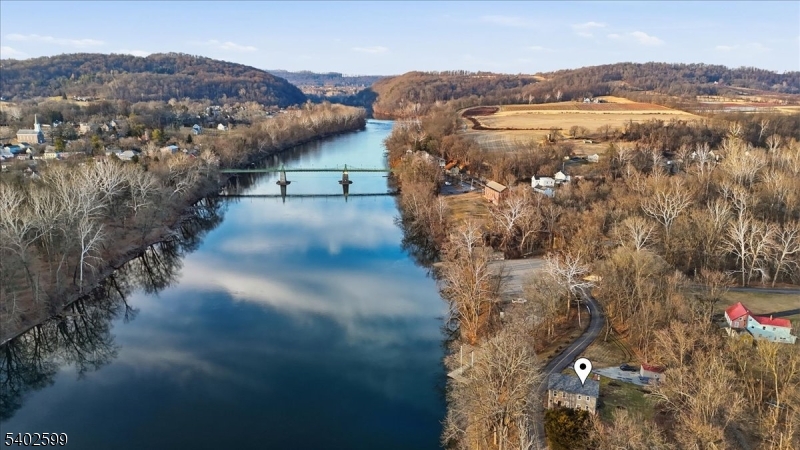 17 Old River Road Milford, NJ 08848 - Photo 43 of 46 a view of city and mountain