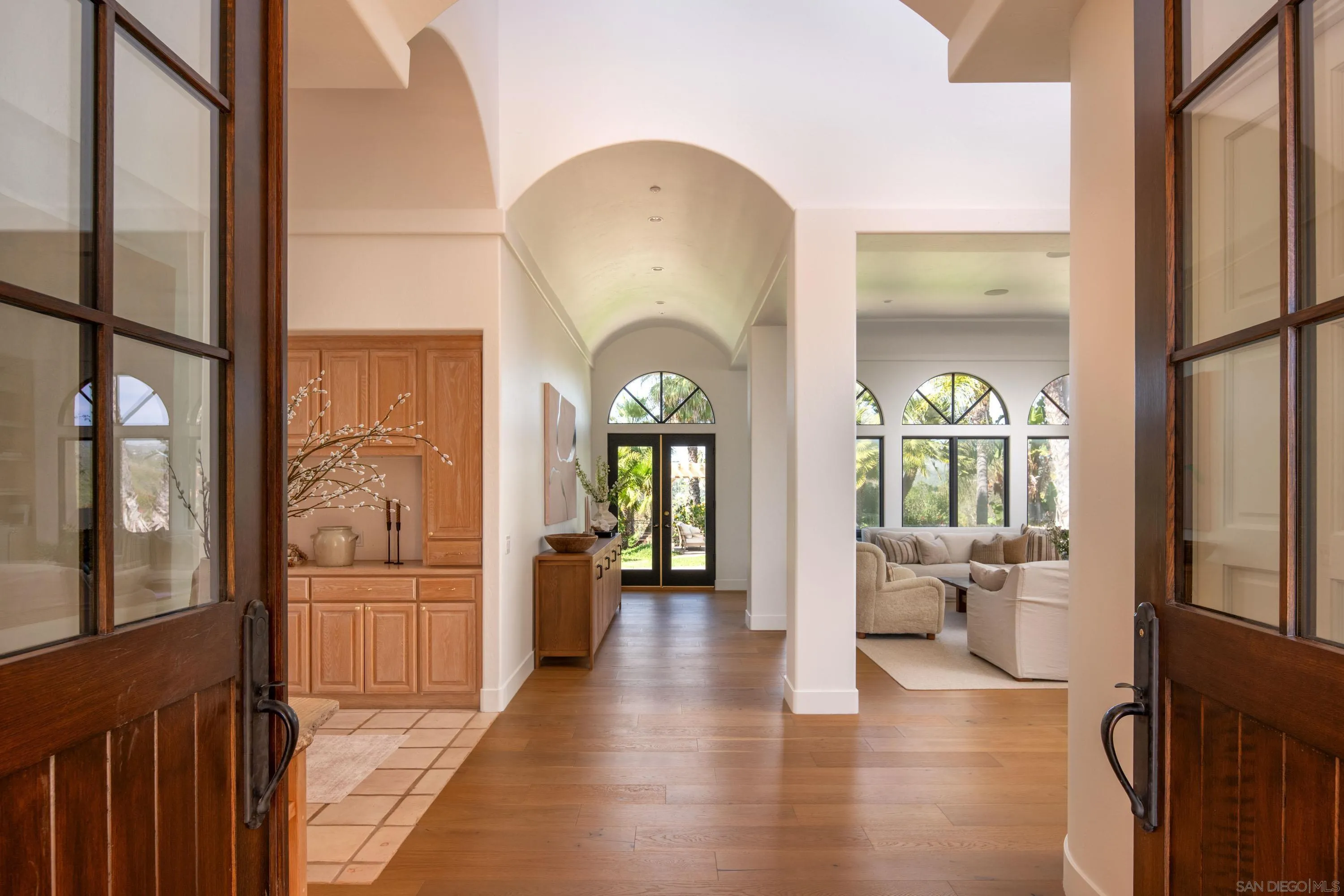 18044 Loma Alegre Rancho Santa Fe, CA 92067 - Photo 2 of 31