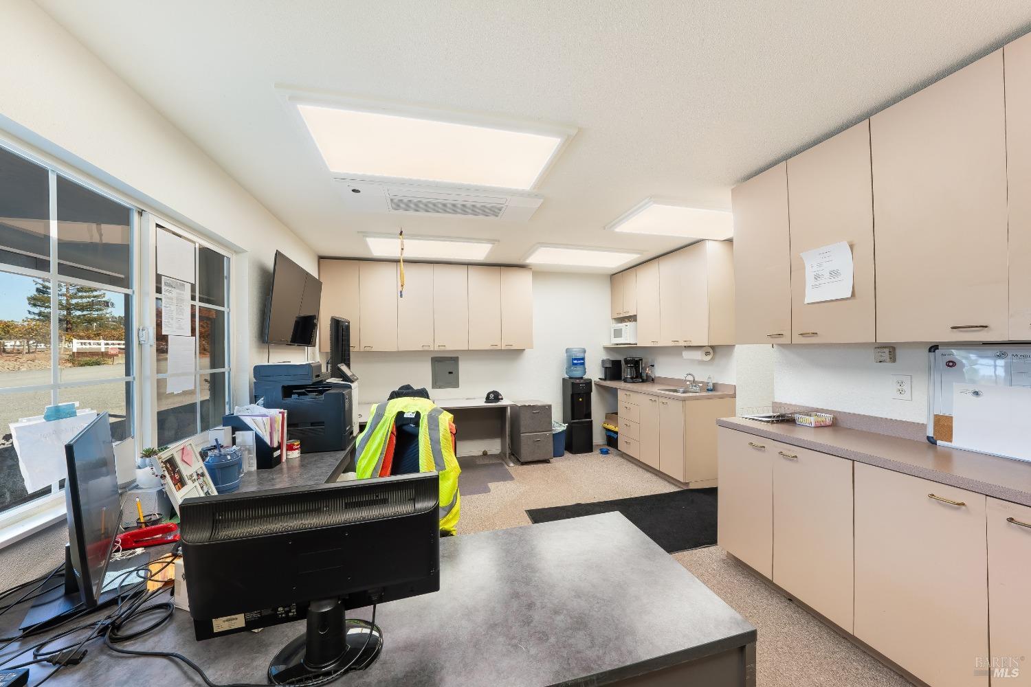 2208 Olivet Road Santa Rosa, CA 95401 - Photo 18 of 68