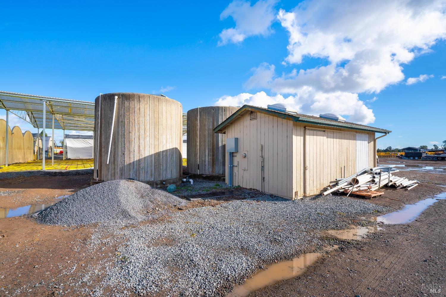 2208 Olivet Road Santa Rosa, CA 95401 - Photo 32 of 68