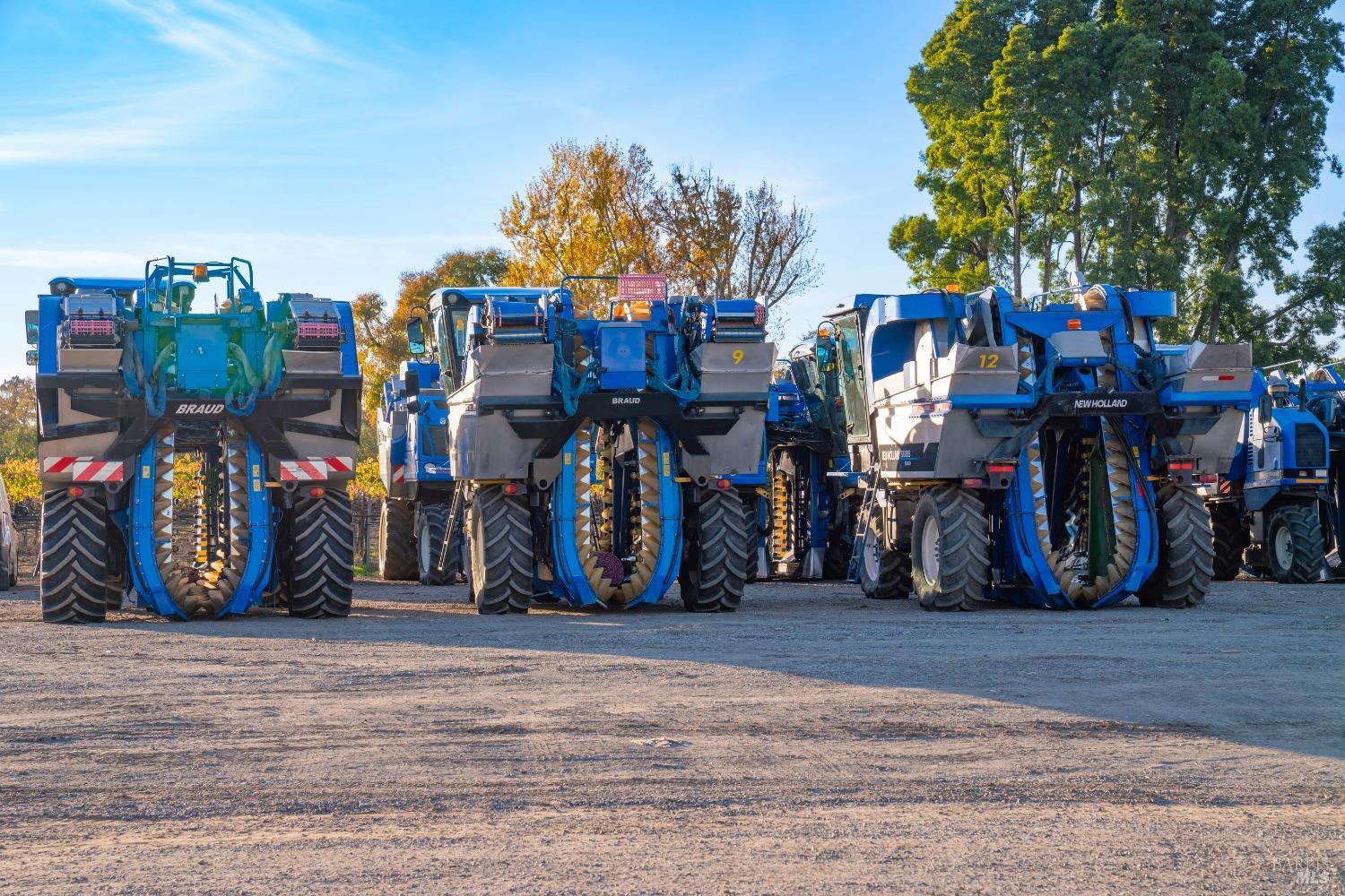 2208 Olivet Road Santa Rosa, CA 95401 - Photo 9 of 68