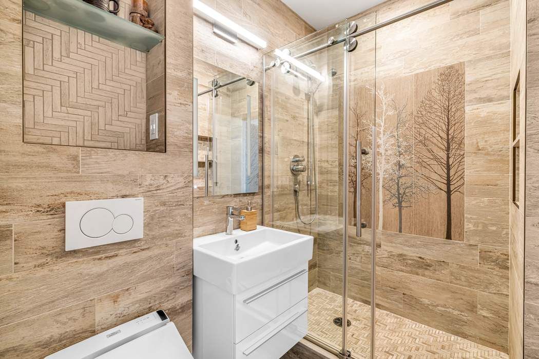 310 East 46th Street, Unit PHT Manhattan, NY 10017 - Photo 10 of 14