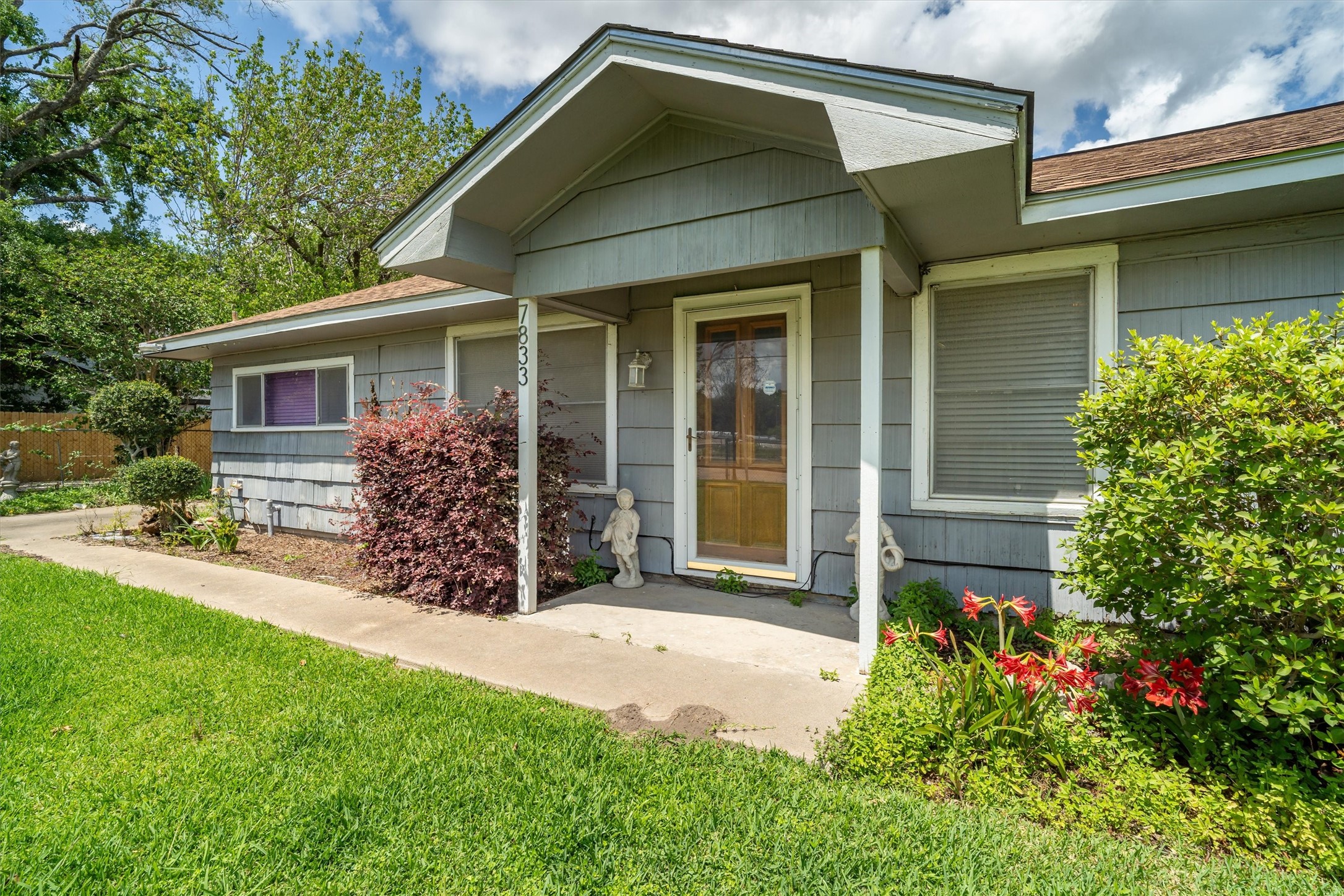 7833 Almeda Genoa Road Houston, TX 77075 - Photo 3 of 21 7833 Almeda Genoa offers 1792 sq ft of dwelling or office space.