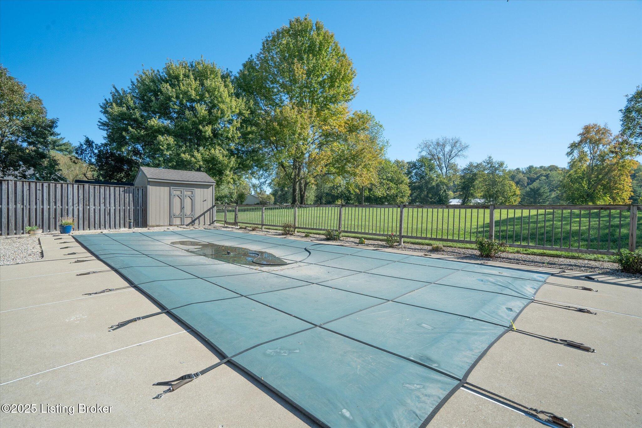 2017 Cardinal Harbour Road Prospect, KY 40059 - Photo 53 of 66 64-64-DSC03372