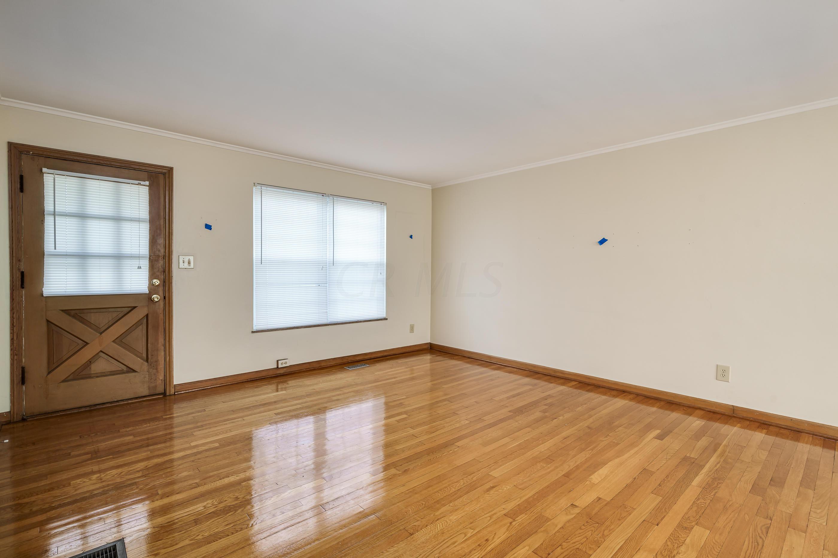 2073 Ridgeview Road Columbus, OH 43221 - Photo 5 of 26 2073 Ridgeview Rd_MLS_05