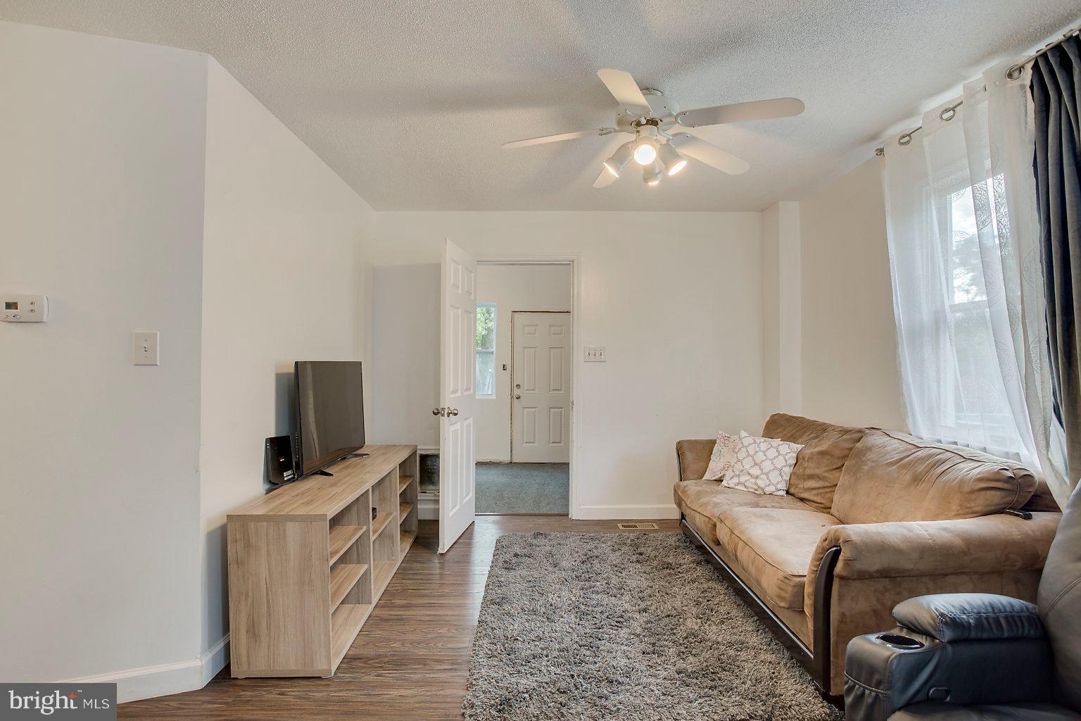 815 Martin Road Essex, MD 21221 - Photo 20 of 36 Gallery Image 20