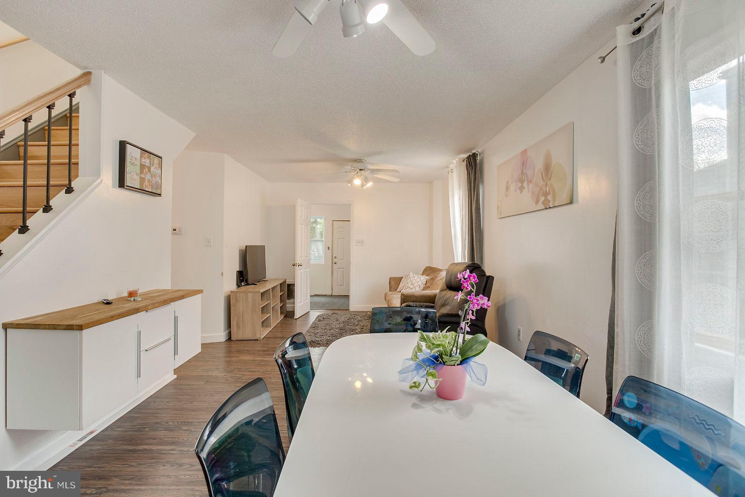 815 Martin Road Essex, MD 21221 - Photo 4 of 36 Gallery Image 4