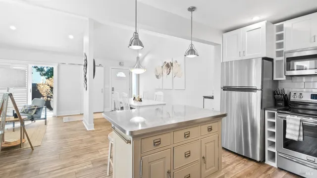 $689,900 | 2364 Clay Street, Napa, CA 94559