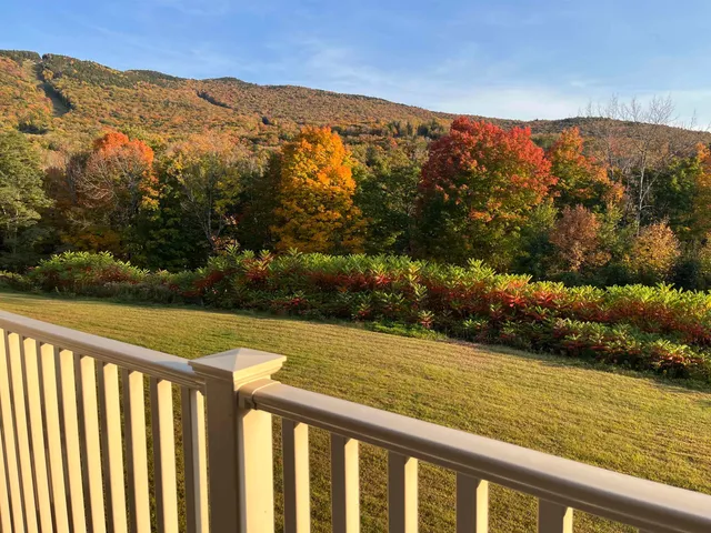 $275,000 | 36 Lodge Road, Unit D102, Lincoln, NH 03251