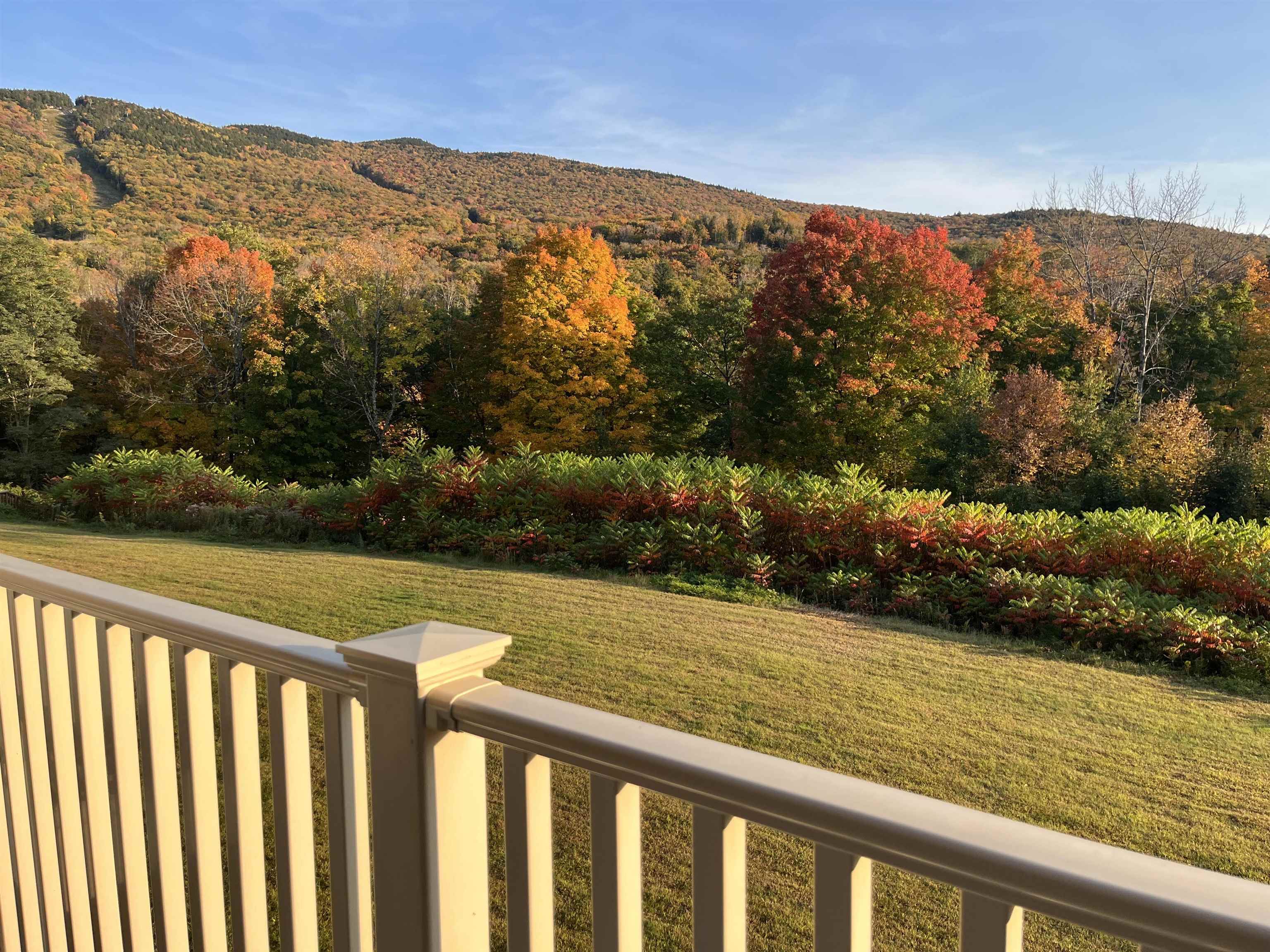 36 Lodge Road, Unit D102 Lincoln, NH 03251 - Photo 1 of 41 Gallery Image 1