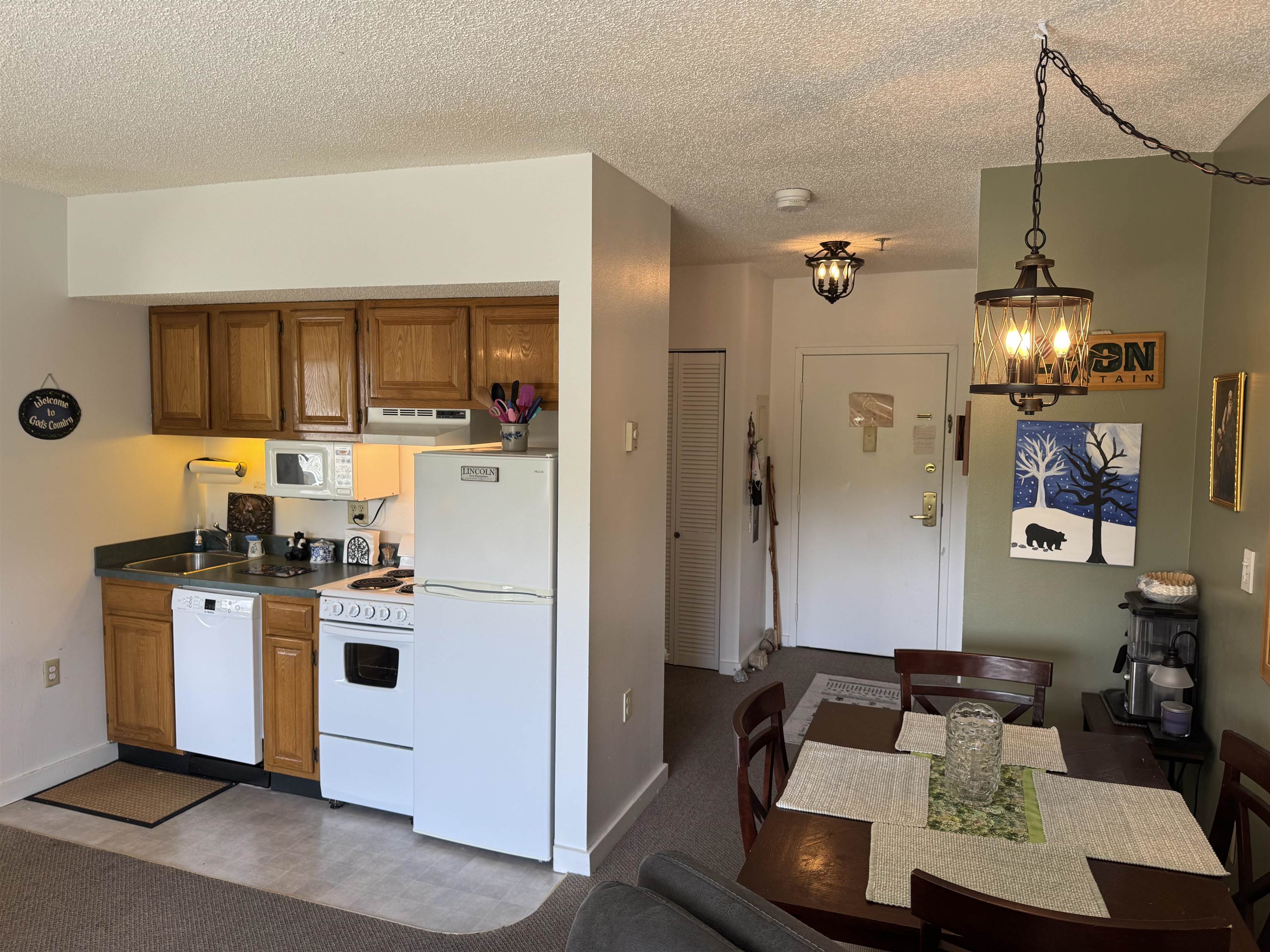 36 Lodge Road, Unit D102 Lincoln, NH 03251 - Photo 13 of 41 Gallery Image 13