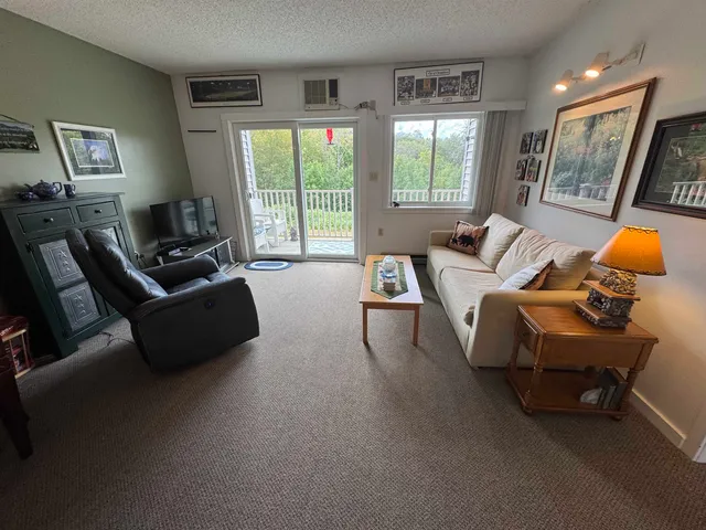 $275,000 | 36 Lodge Road, Unit D102, Lincoln, NH 03251