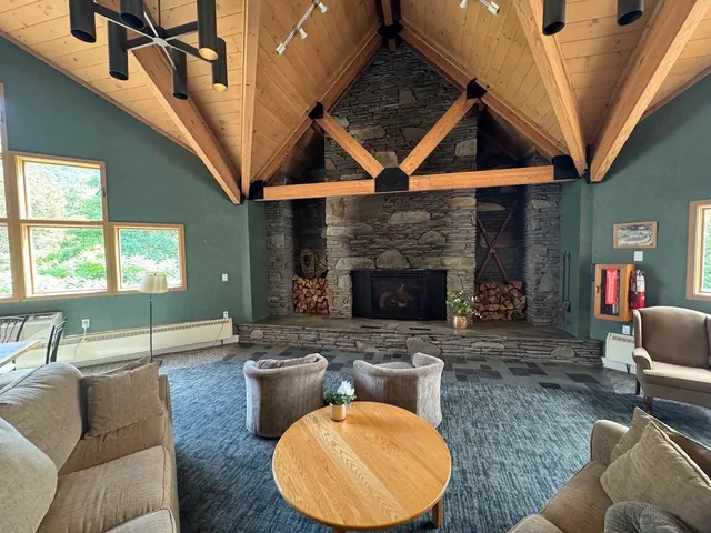 $275,000 | 36 Lodge Road, Unit D102, Lincoln, NH 03251