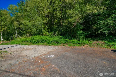 $679,500 | 151 Northeast Myrlis Joy Drive, Tahuya, WA 98588