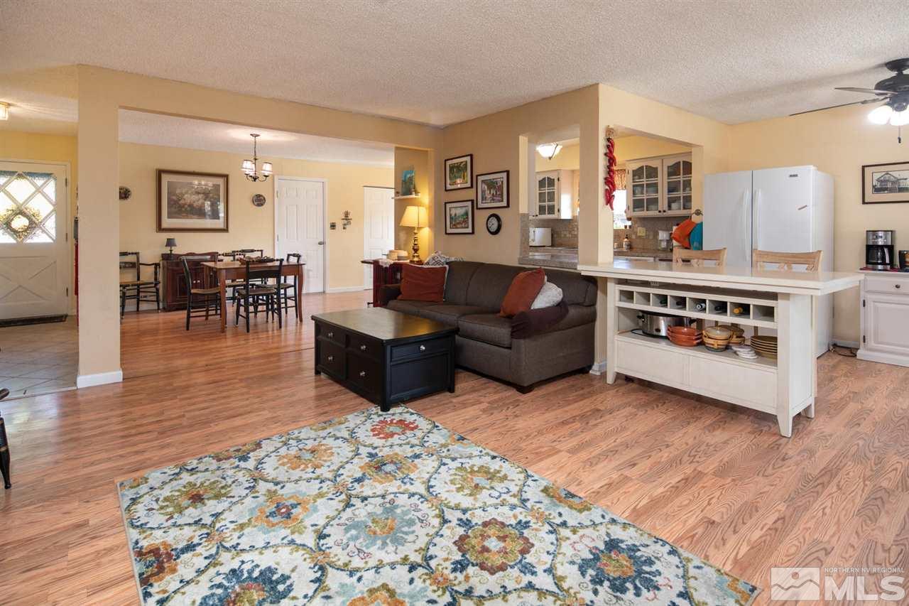 2070 Prince Way Reno, NV 89503 - Photo 6 of 26 Photo 6