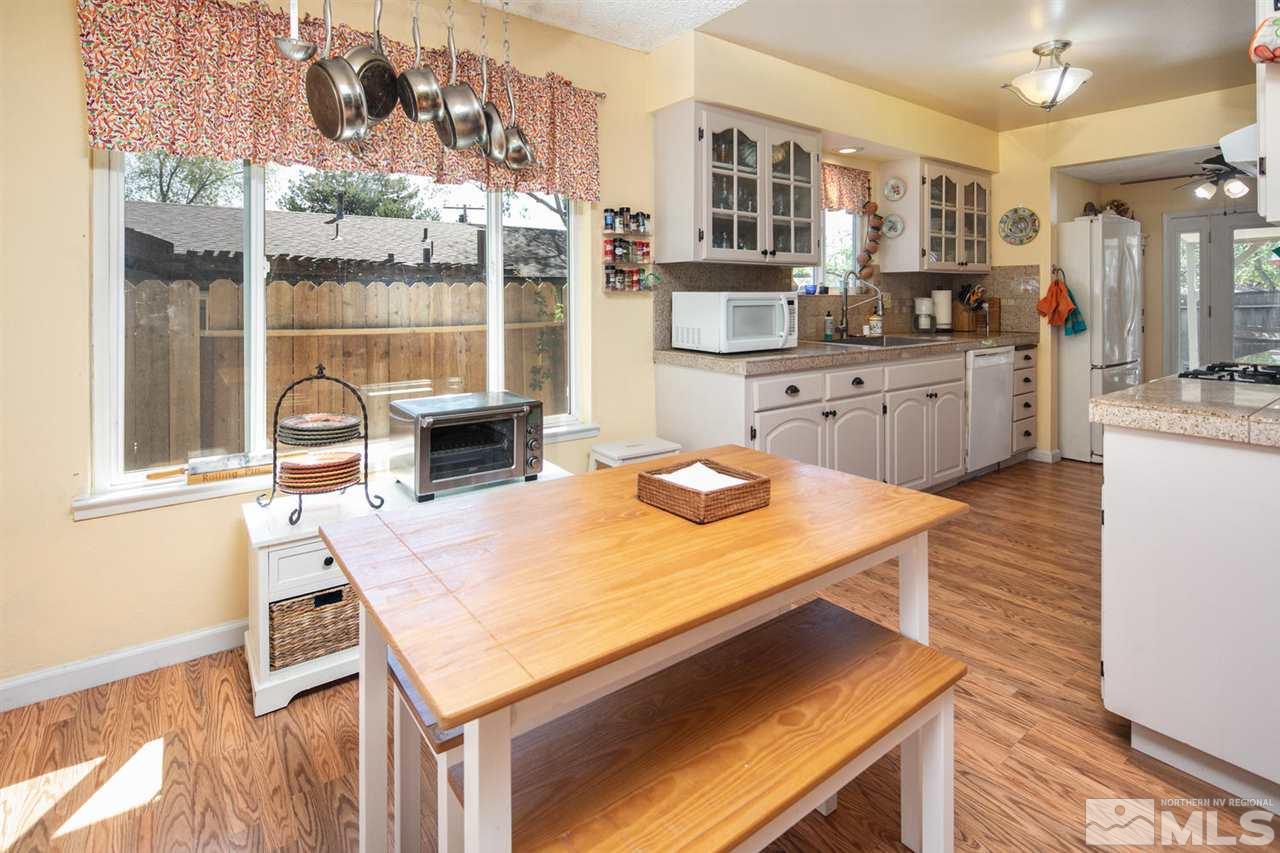 2070 Prince Way Reno, NV 89503 - Photo 8 of 26 Photo 8