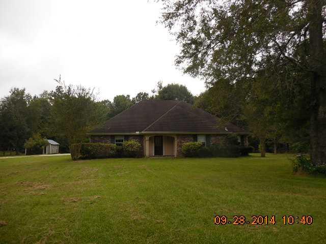 13106 East Adams Road Hammond, LA 70403 - Photo 1 of 16