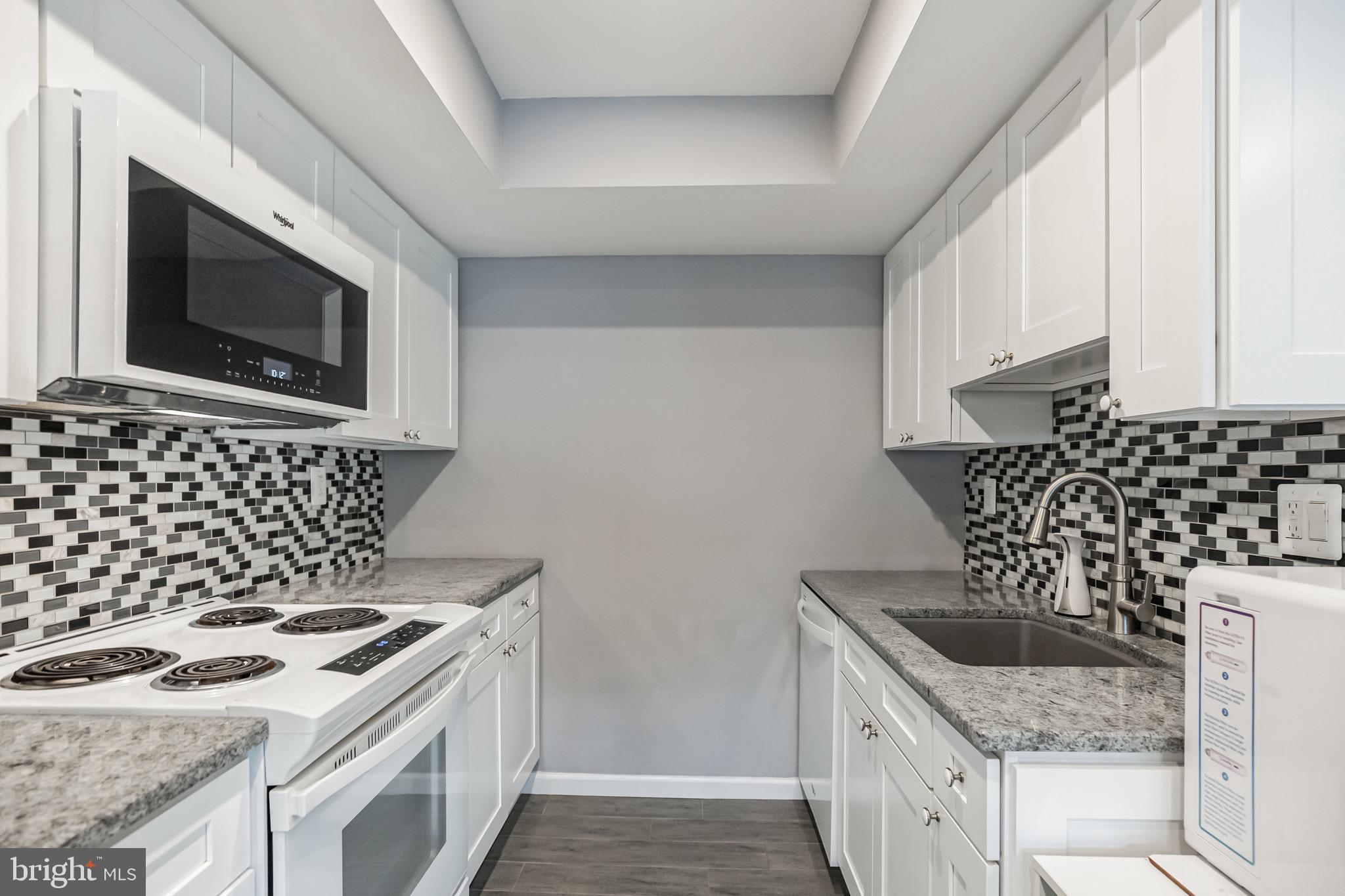 115 East Kings Highway, Unit 221 Maple Shade, NJ 08052 - Photo 14 of 19 Kitchen