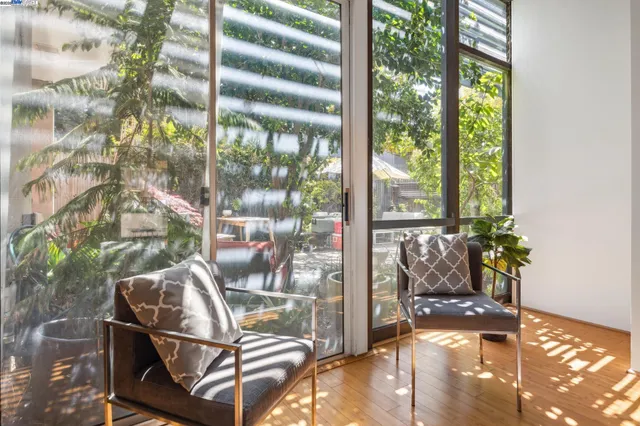 $644,000 | 2112 West Street, Unit 2, Oakland, CA 94612