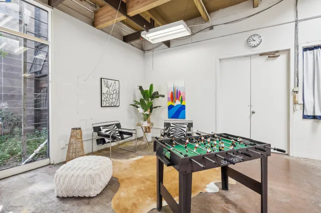 $644,000 | 2112 West Street, Unit 2, Oakland, CA 94612