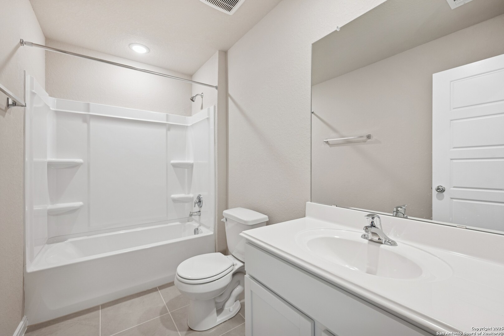 2825 Sun Bayou Seguin, TX 78155 - Photo 31 of 40 a bathroom with a sink toilet and shower