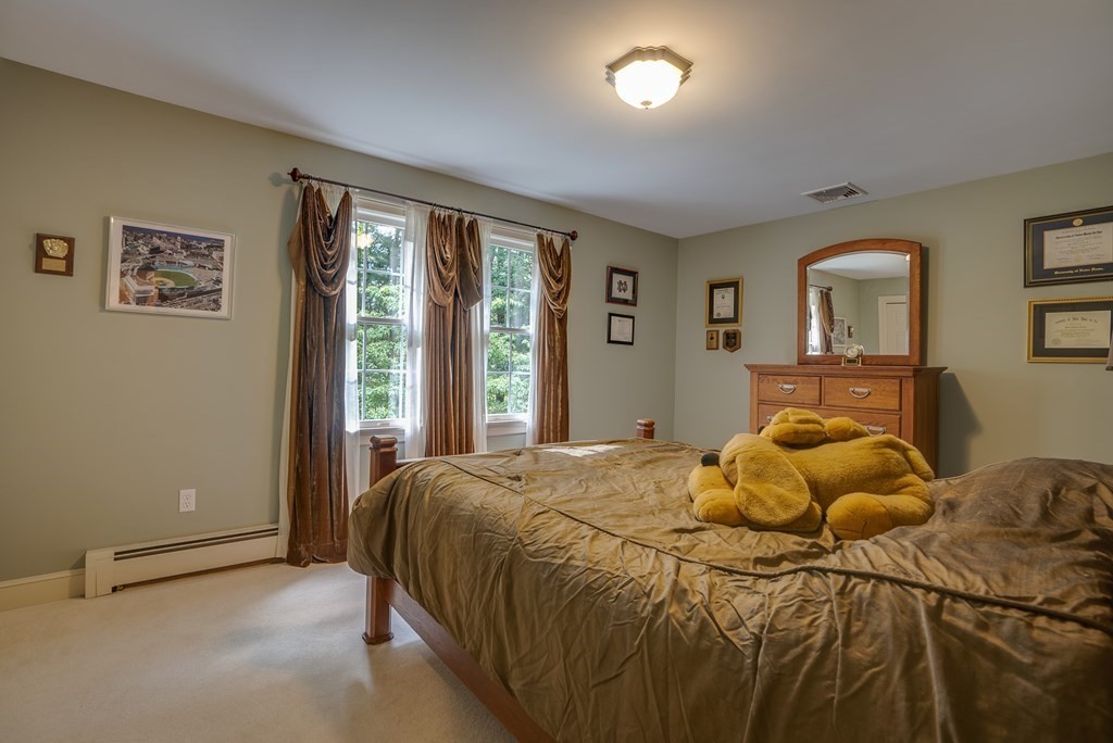 22 Sweeney Ridge Road Bedford, MA 01730 - Photo 26 of 41 Gallery Image 26