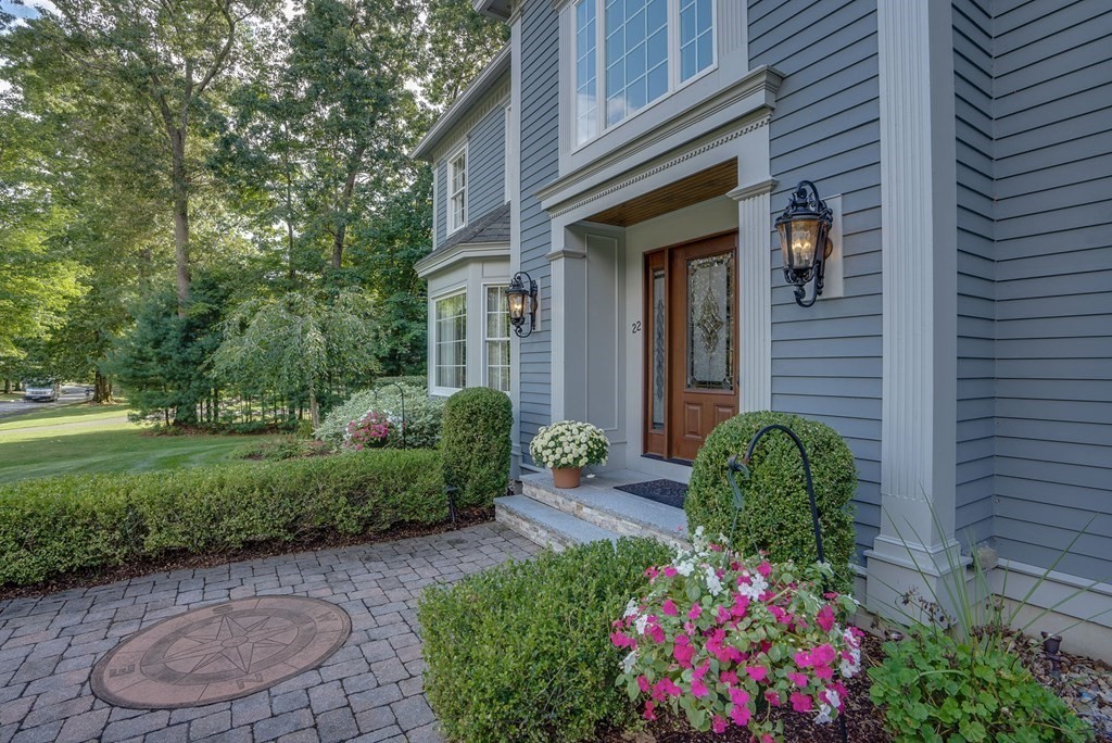 22 Sweeney Ridge Road Bedford, MA 01730 - Photo 3 of 41 Gallery Image 3