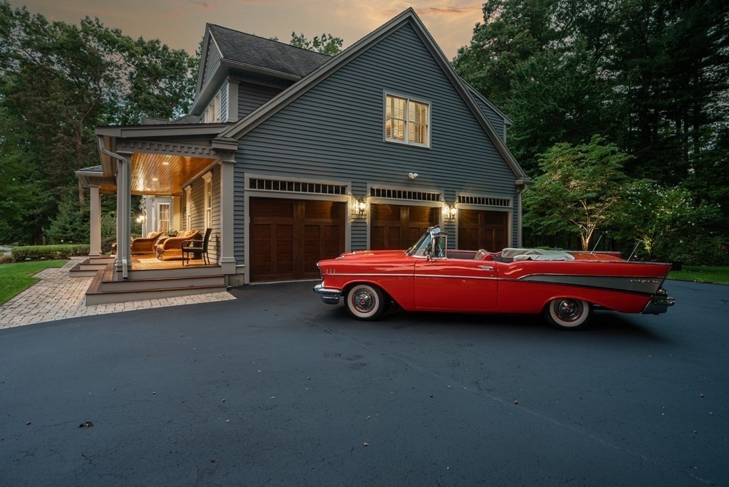 22 Sweeney Ridge Road Bedford, MA 01730 - Photo 37 of 41 Gallery Image 37