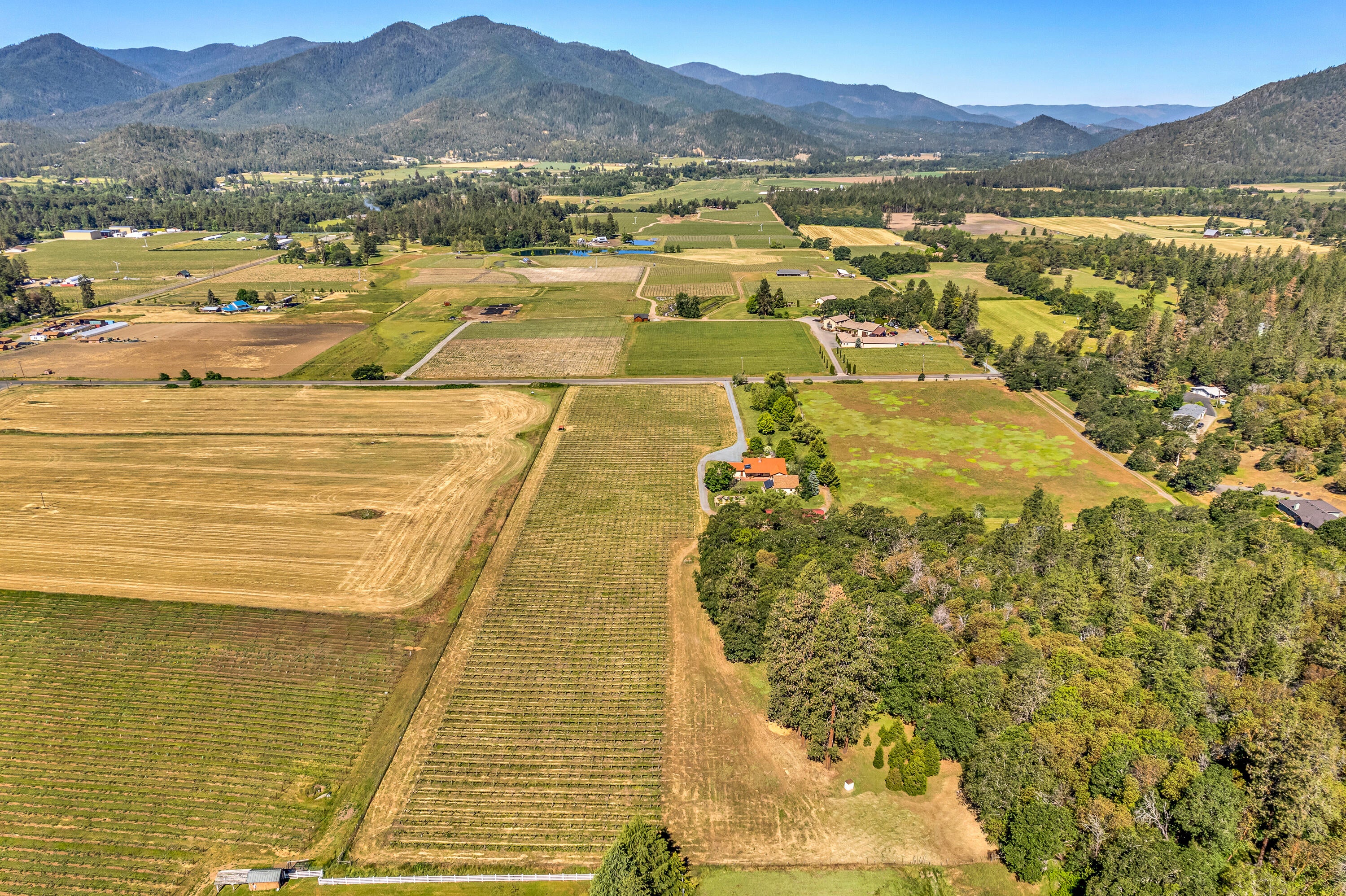 1494 Kubli Road Grants Pass, OR 97527 - Photo 56 of 67 DJI_0861
