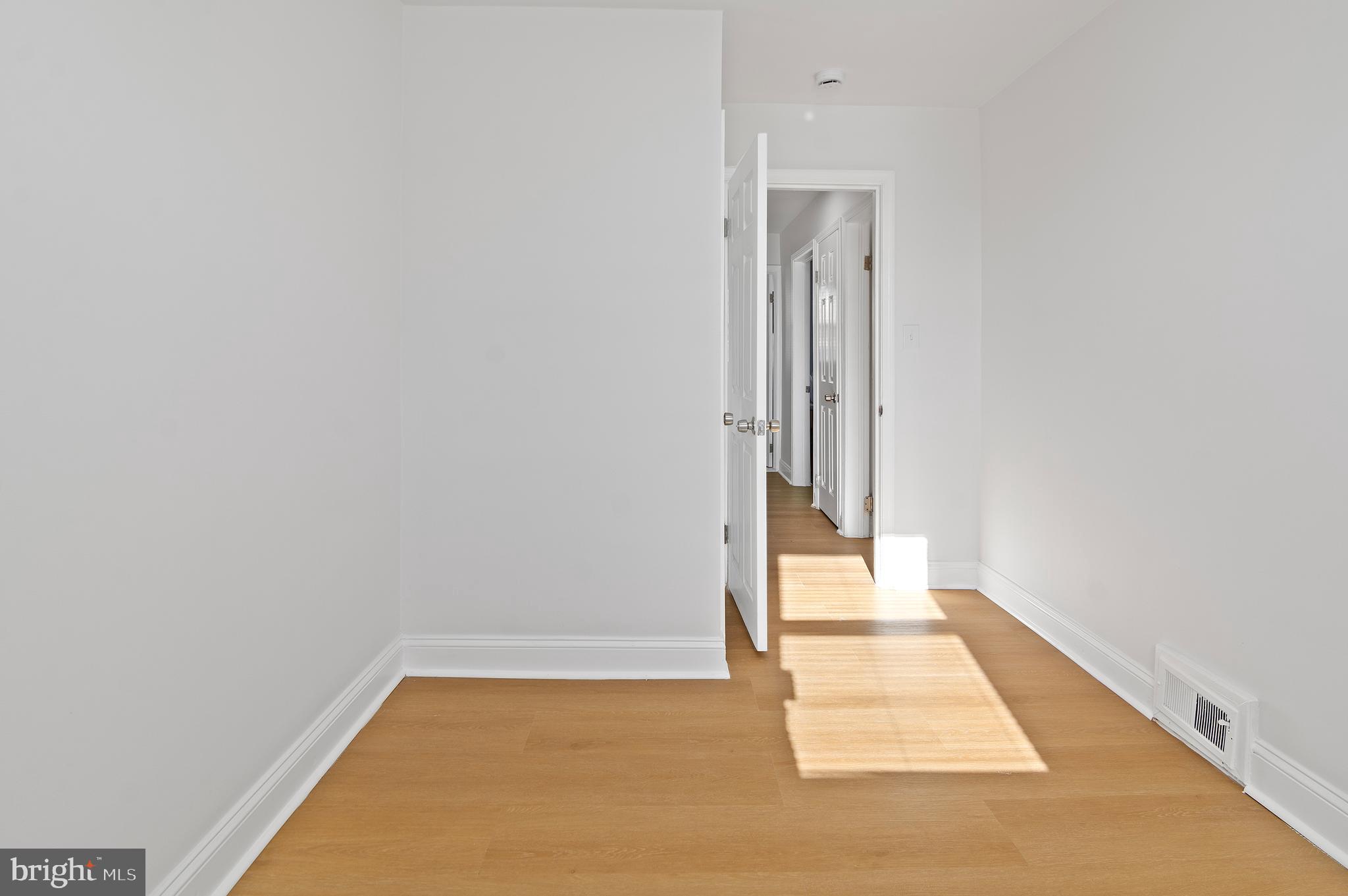 1717 Hartsdale Road Baltimore, MD 21239 - Photo 20 of 39