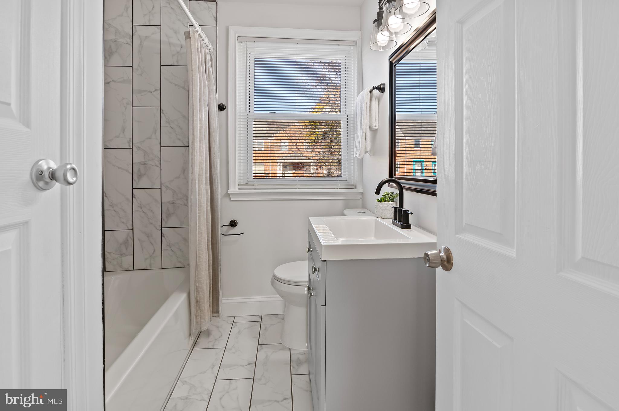 1717 Hartsdale Road Baltimore, MD 21239 - Photo 26 of 39